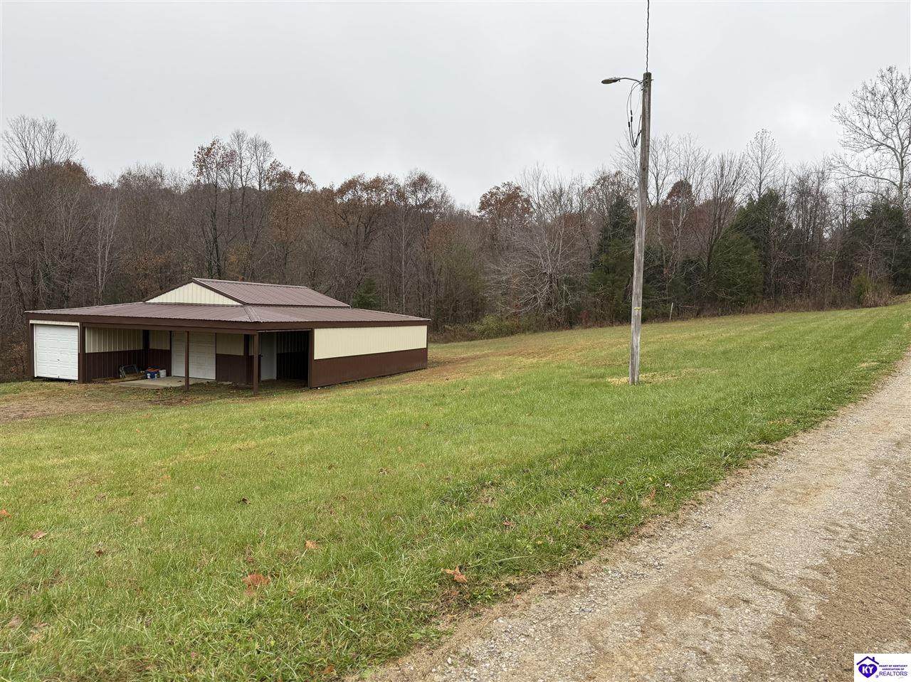 845 Old Glen Dean Axtel Lane - Photo 1