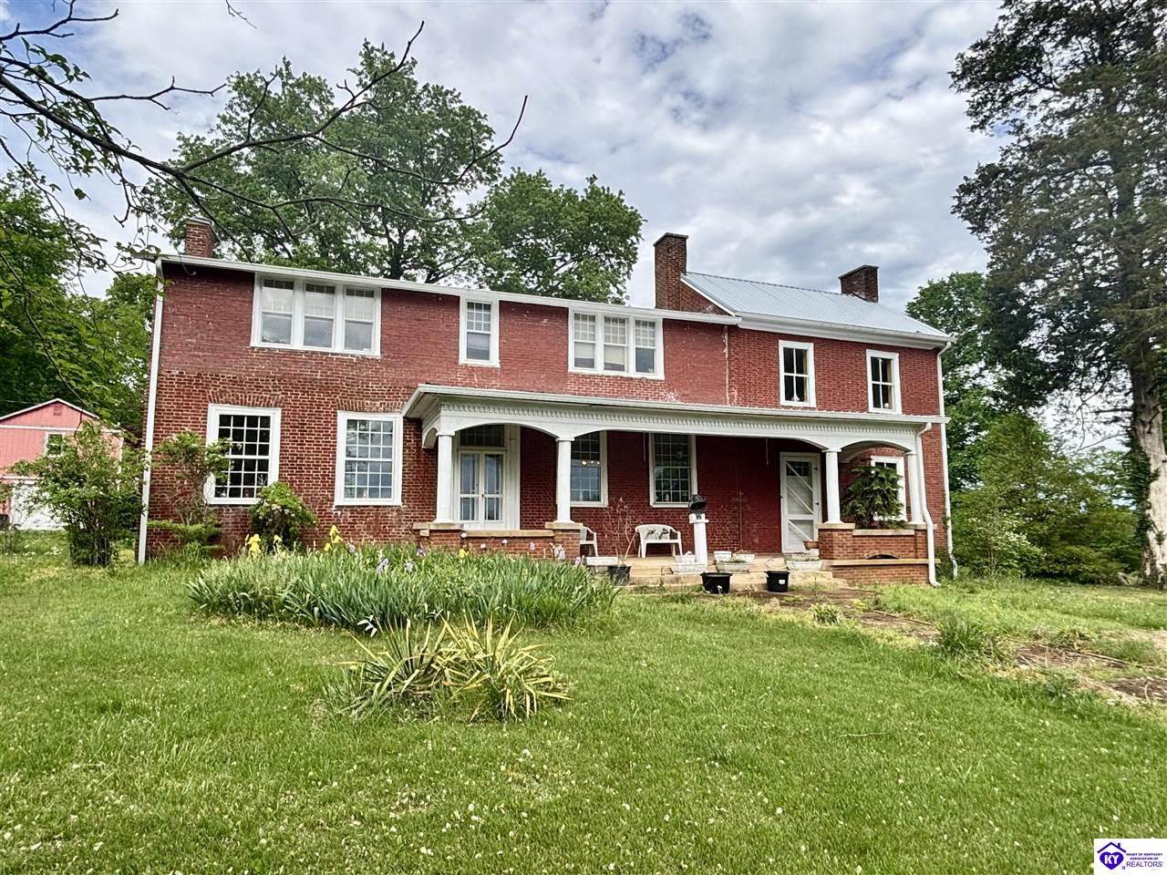 113 Graham Court - Photo 1