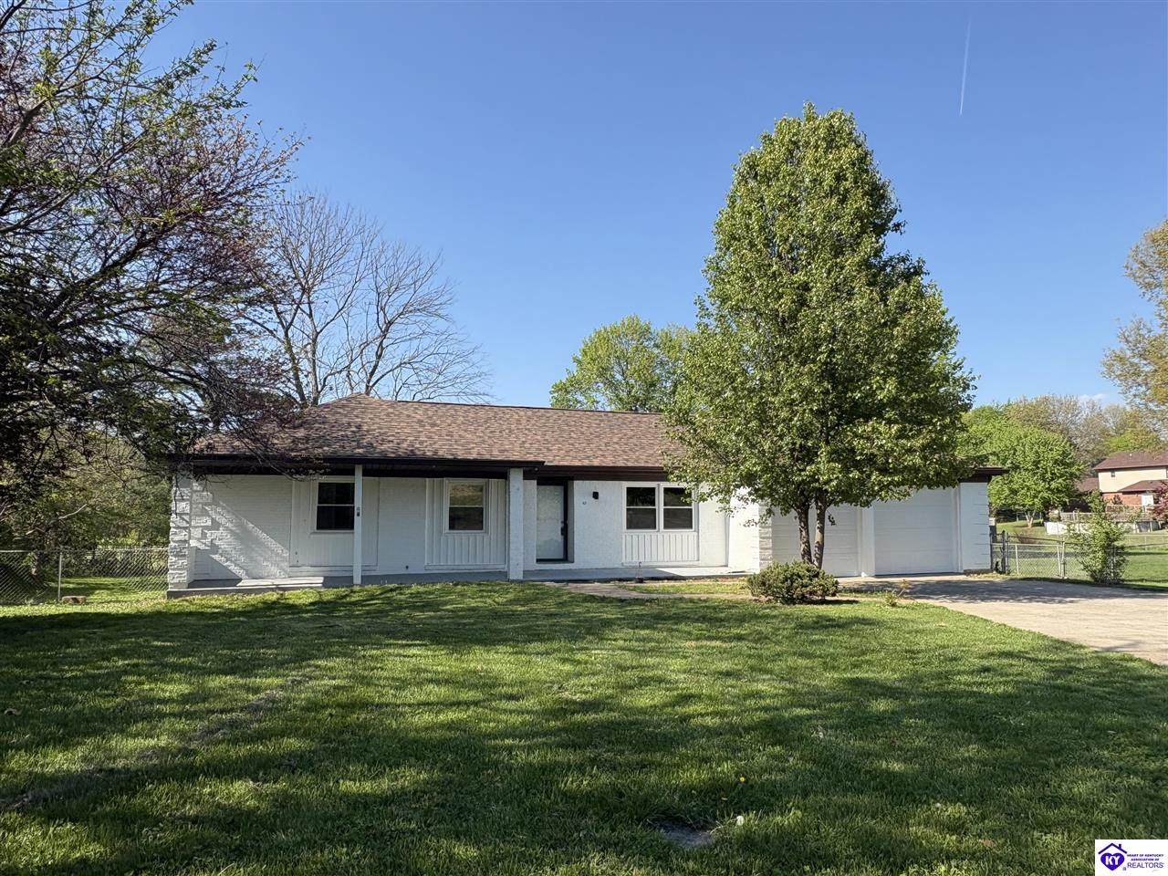 42 Vassar Court - Photo 1
