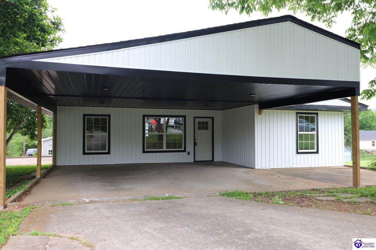 105 Hayward Road - Photo 1