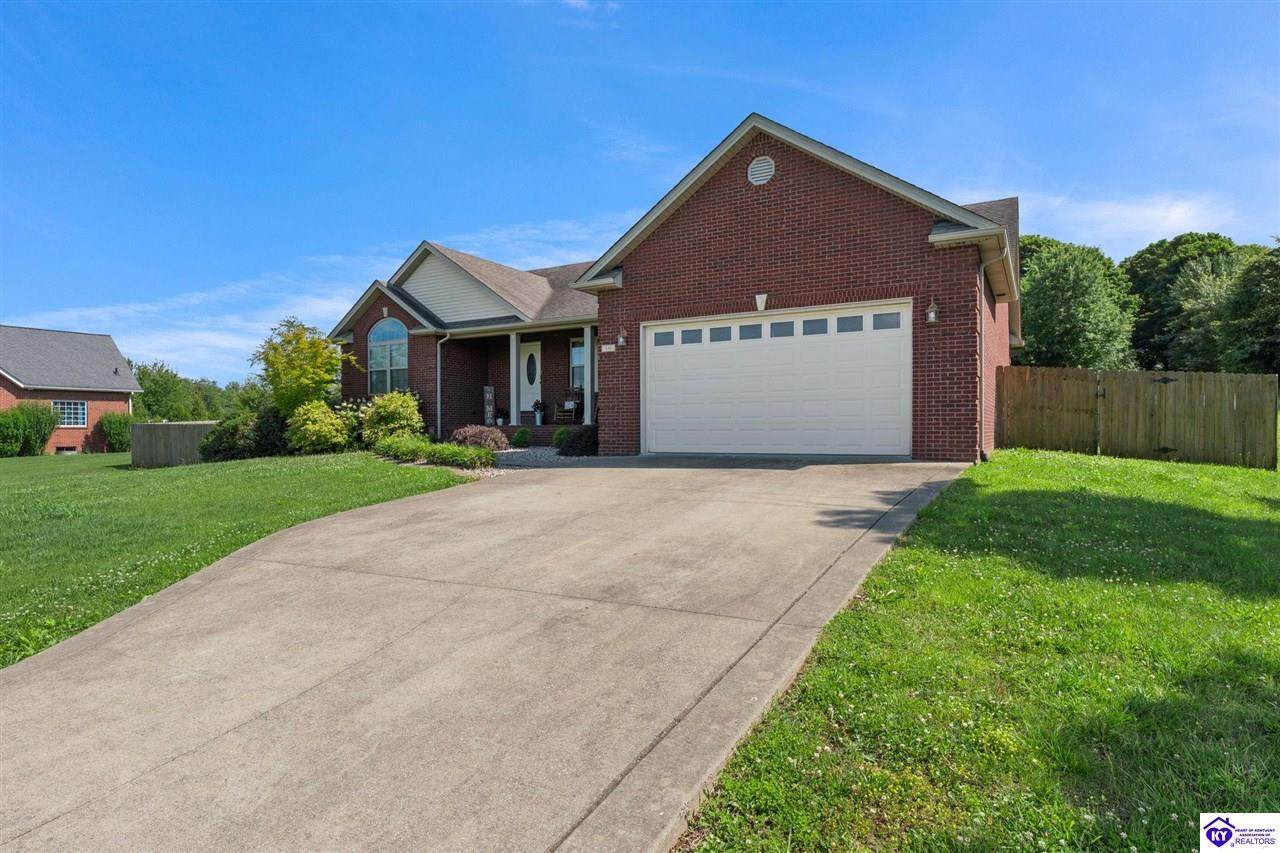 16 Brentwood Drive - Photo 1