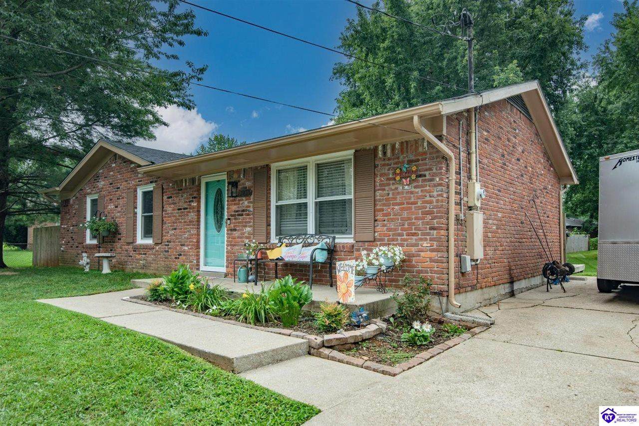 225 Beechwood Lane - Photo 1