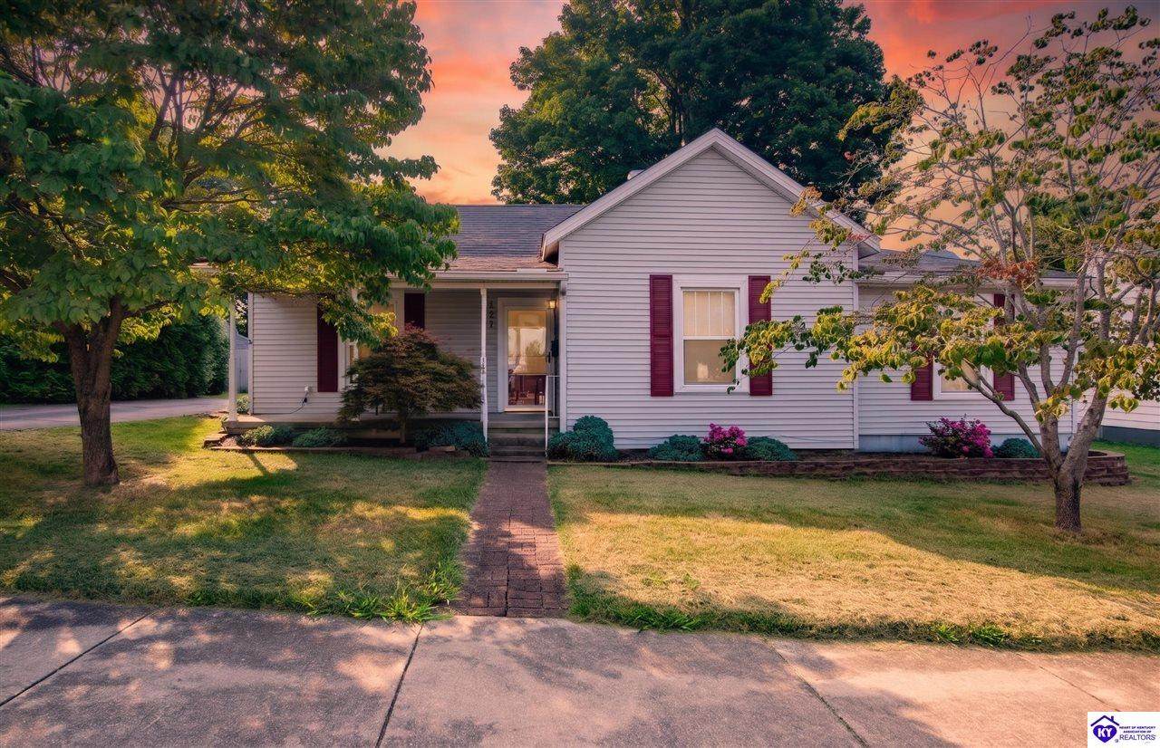 125 Maple Street - Photo 1