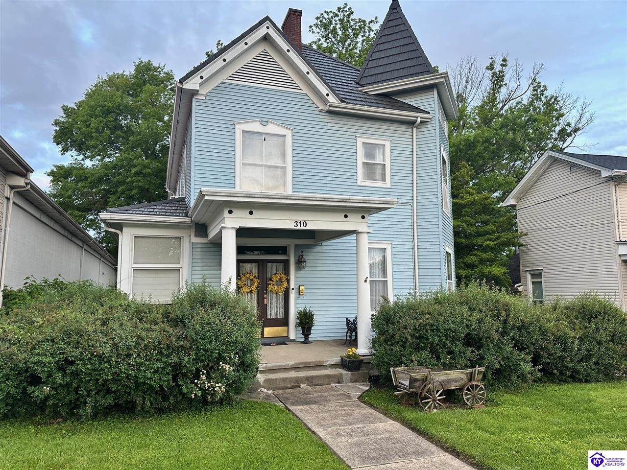 310 Dixie Avenue - Photo 1