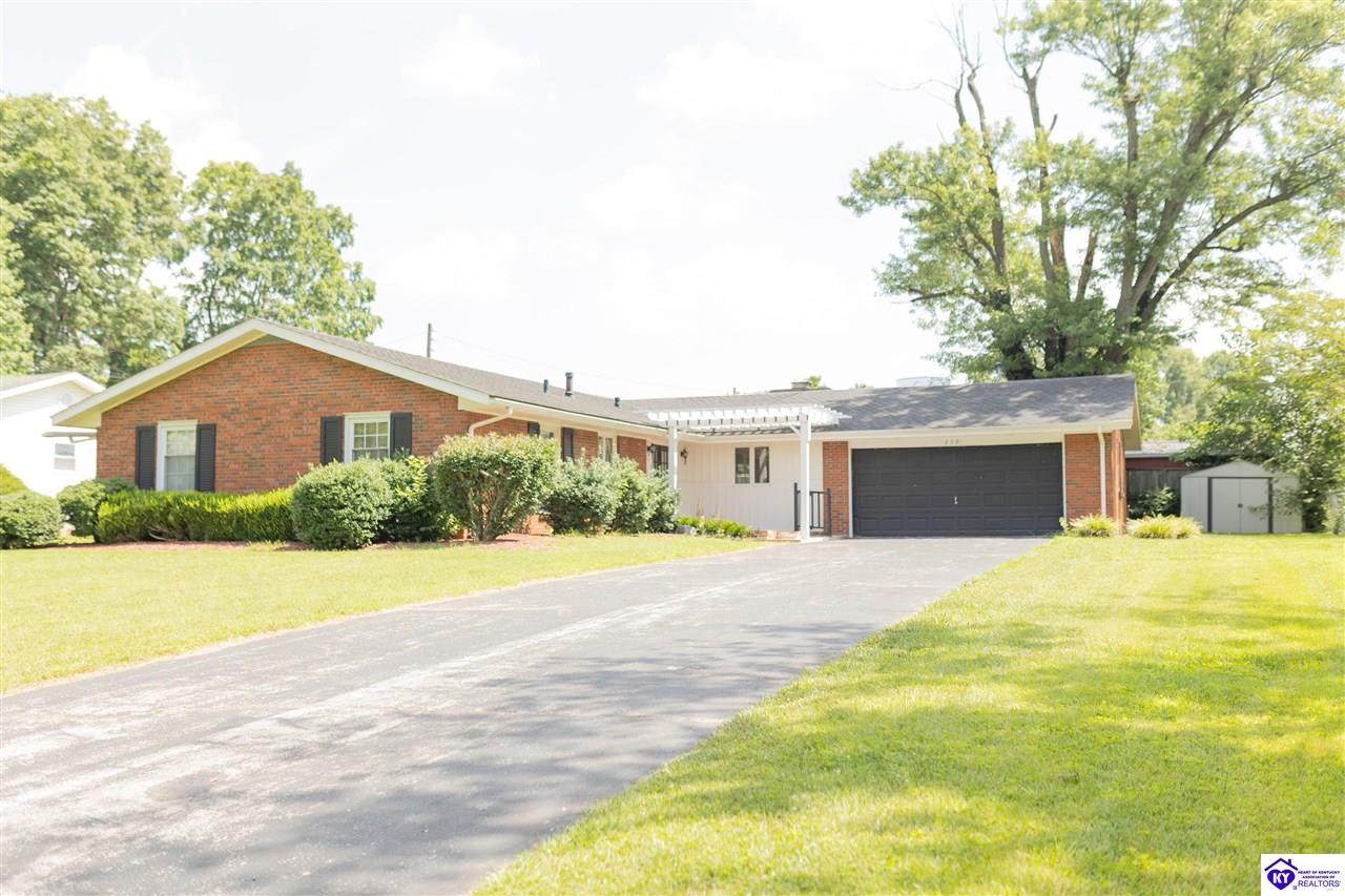 208 Skyline Drive - Photo 1