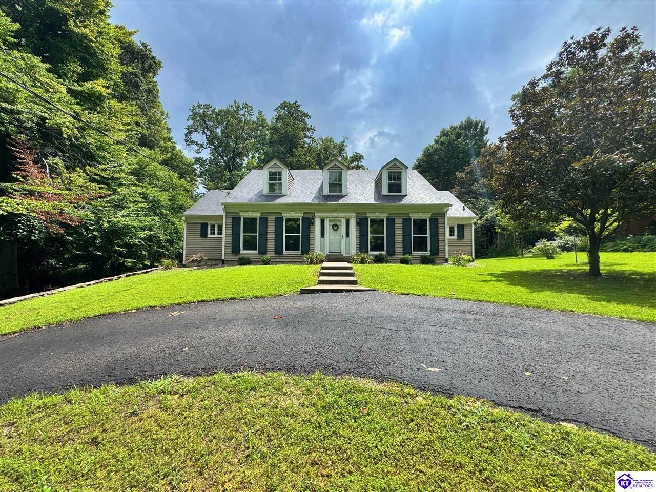 717 Sunrise Lane - Photo 1