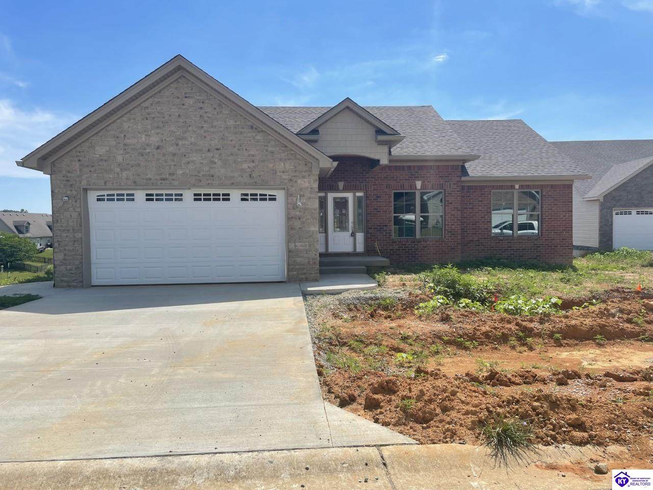 106 Twin Lakes Drive - Photo 1