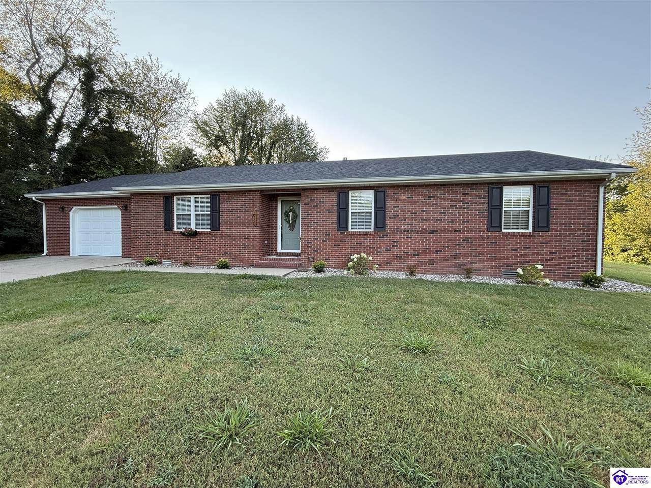 630 Willow Way - Photo 1