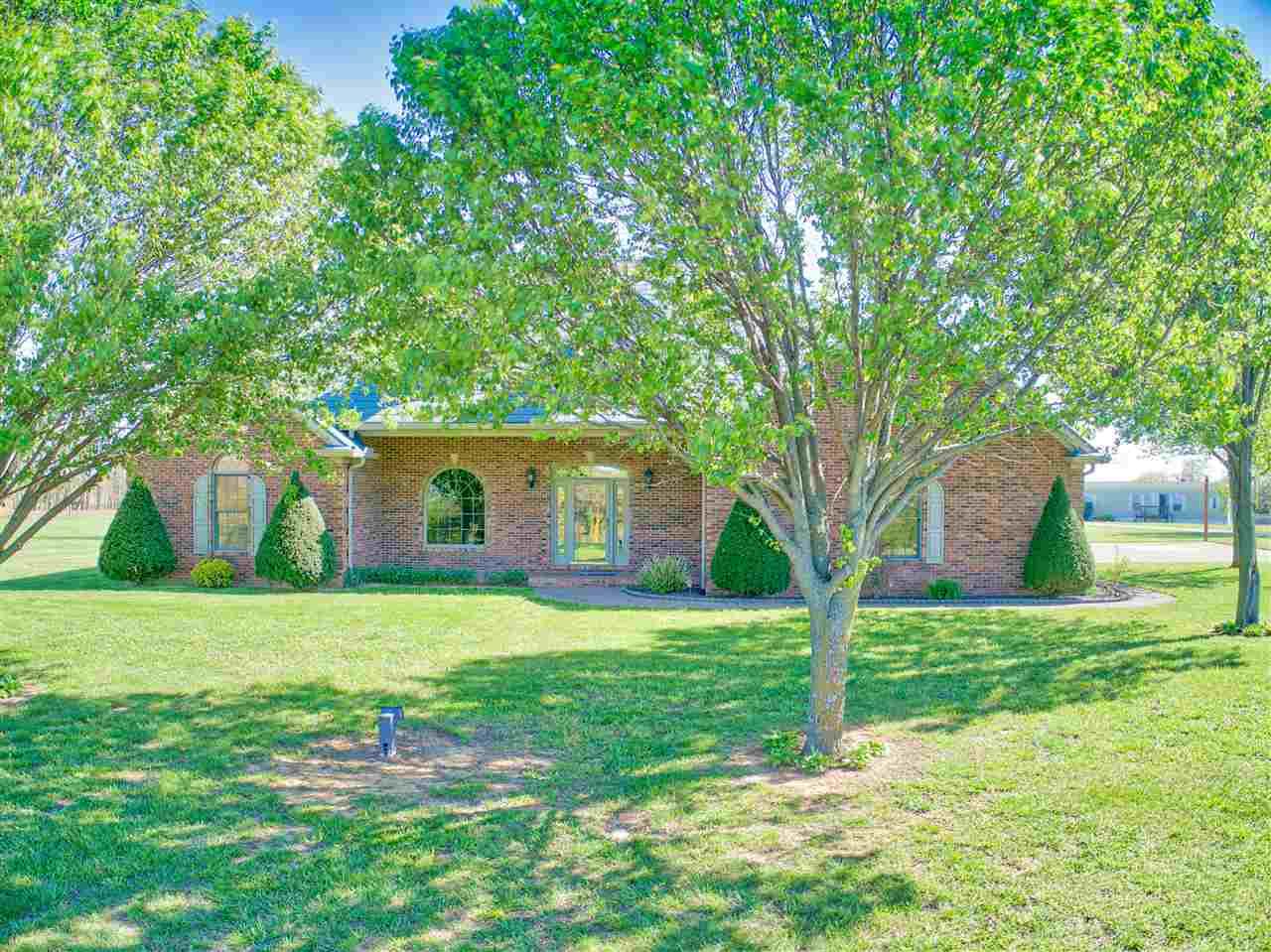 10036 Hwy 41 S - Photo 1