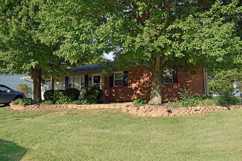 4114 Hillcrest Terrace - Photo 1