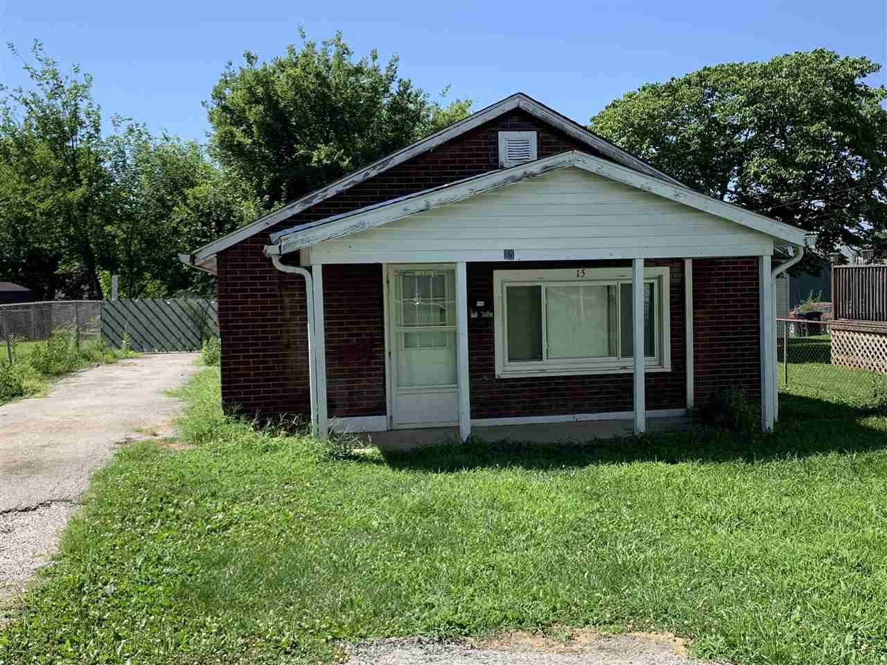 15 Maple St - Photo 1