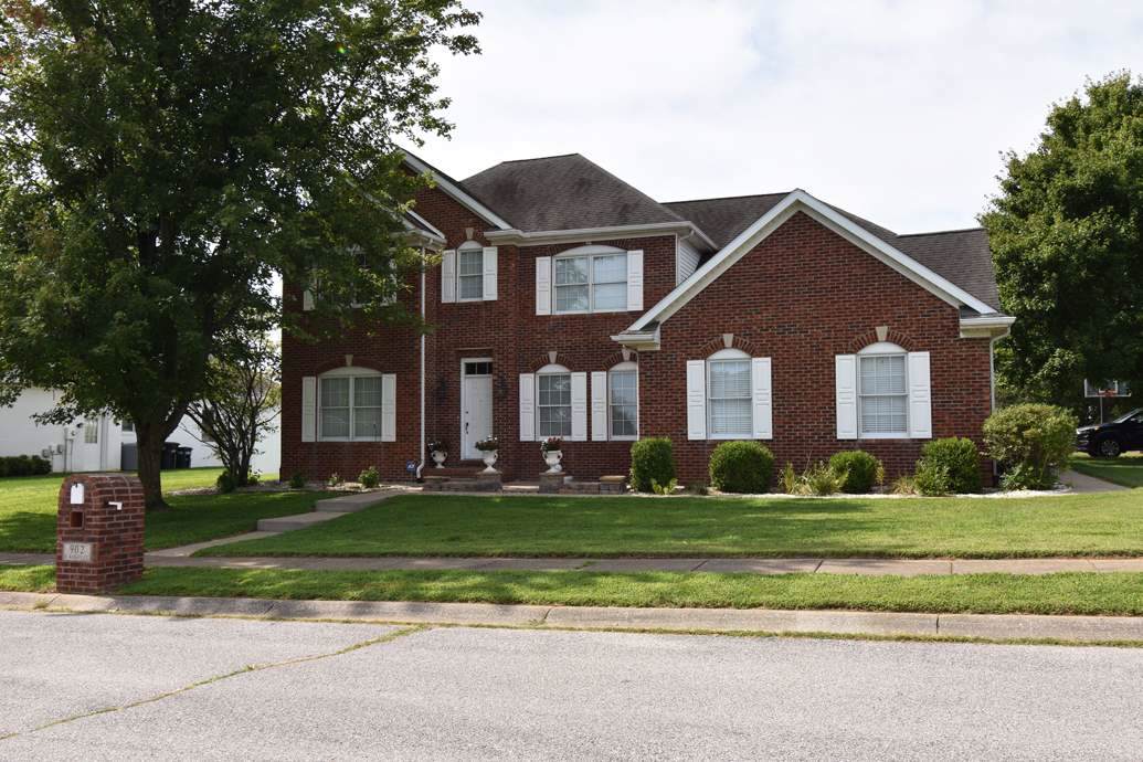 902 Knight Ct - Photo 1