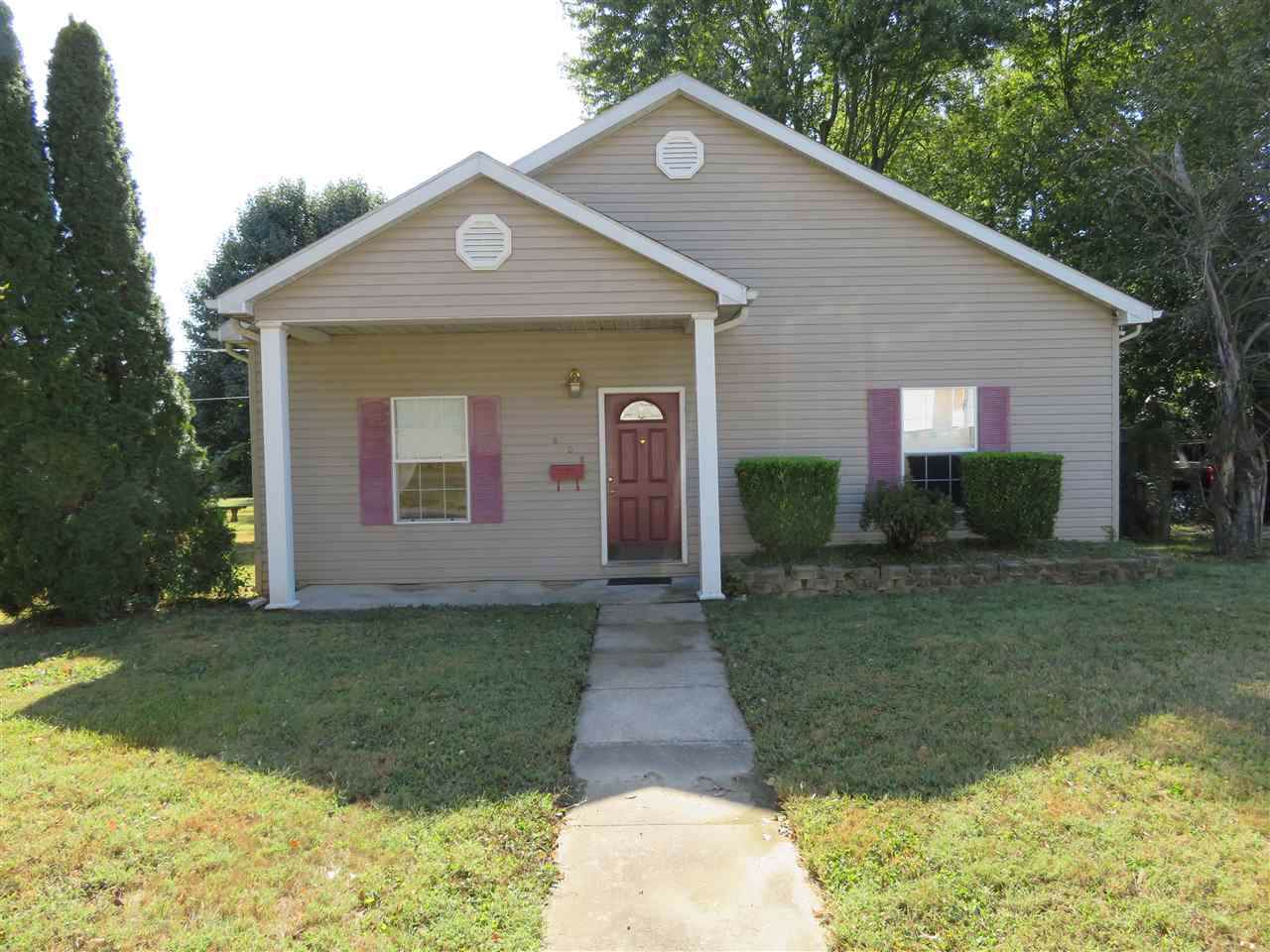 608 Plum St - Photo 1