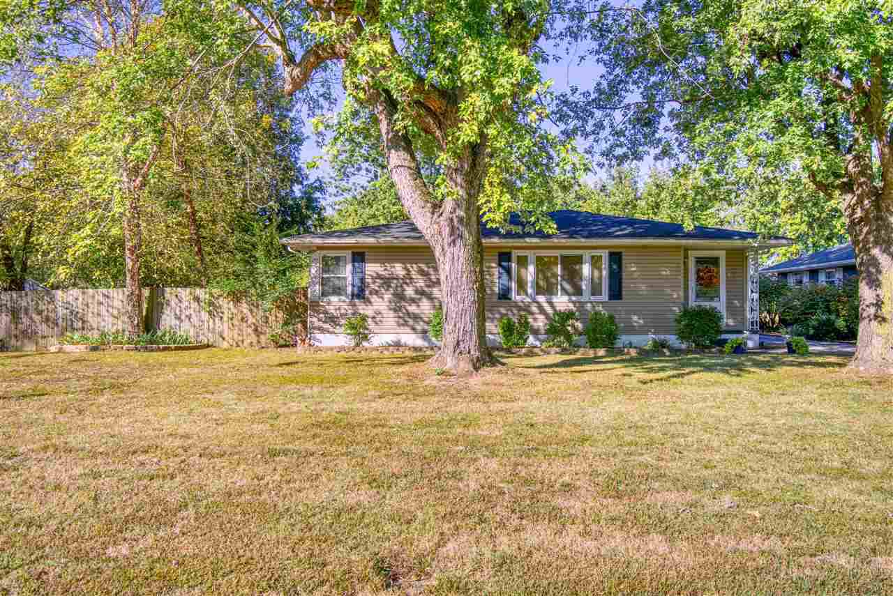 1795 Old Madisonville Rd - Photo 1