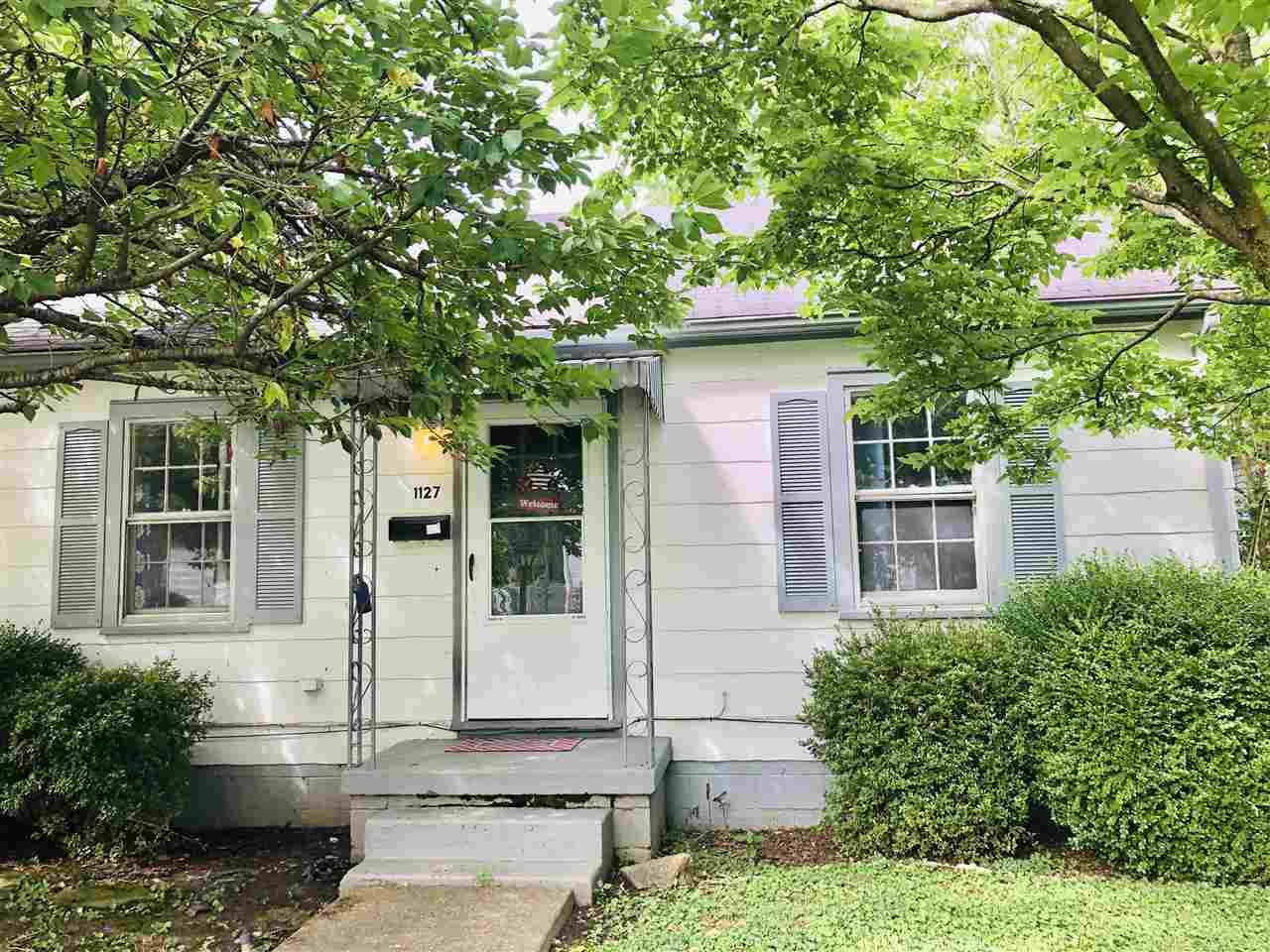 1127 Burris St - Photo 1