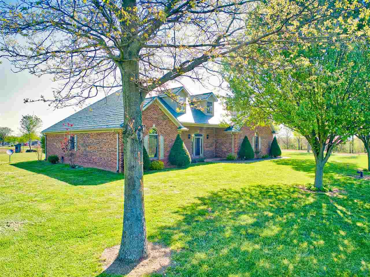 10036 Hwy 41 S - Photo 1