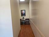 607 E Tyler St - Photo 8