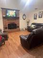 226 Colonial Cir - Photo 3