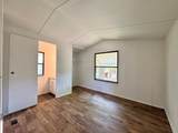 105 Mesa Dr - Photo 16