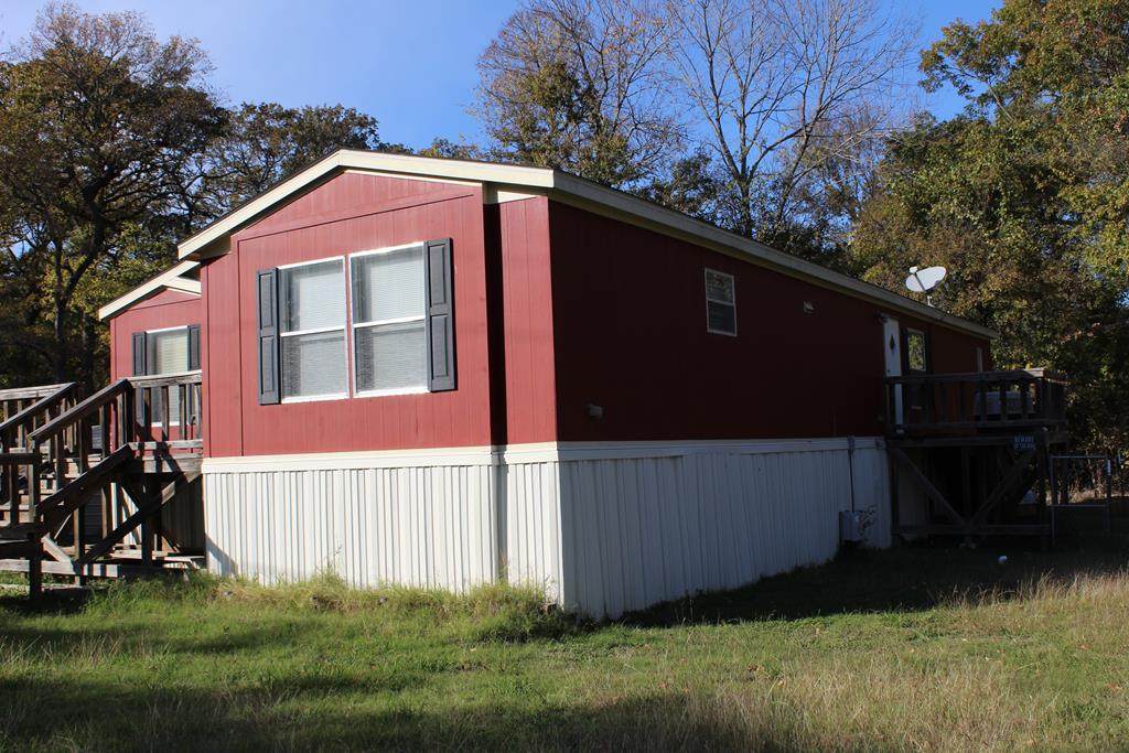 517 Pine St - Photo 1