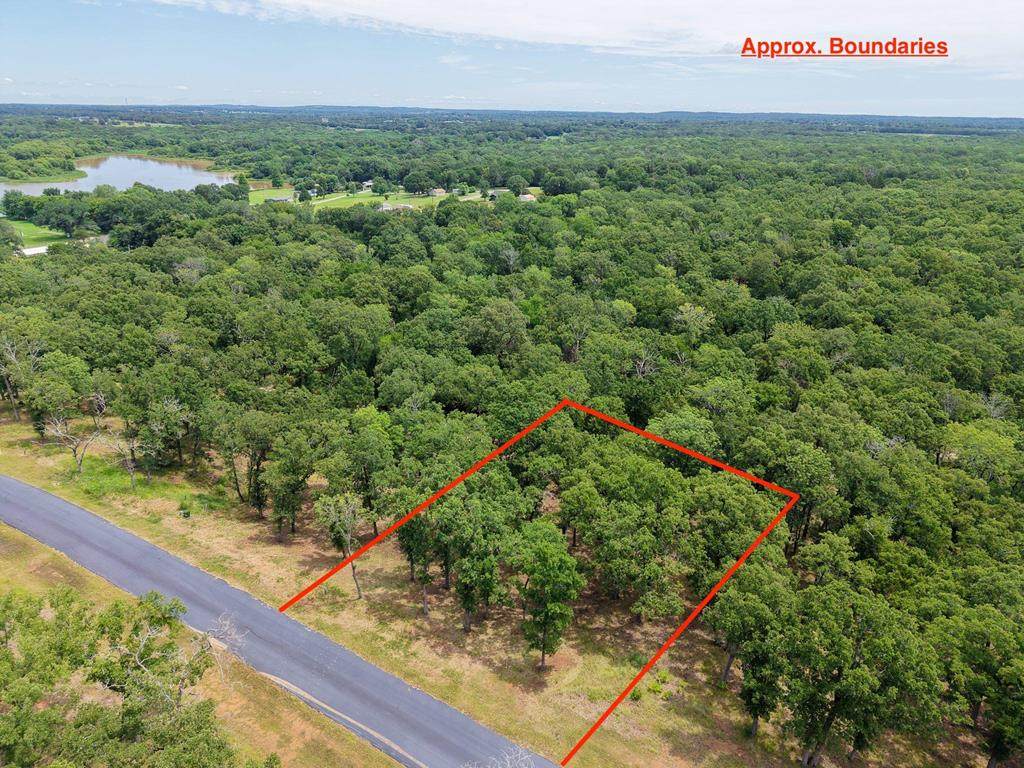 7002 Lakeshore Way - Photo 1