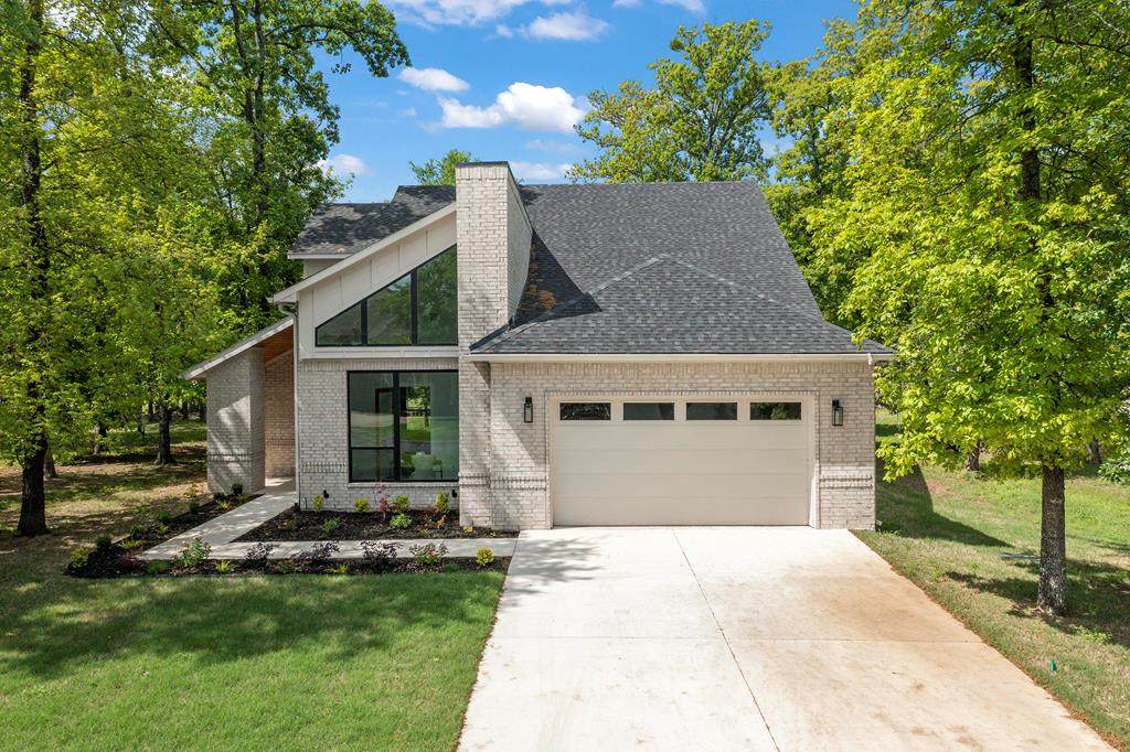 225 Saint Andrews Dr - Photo 1