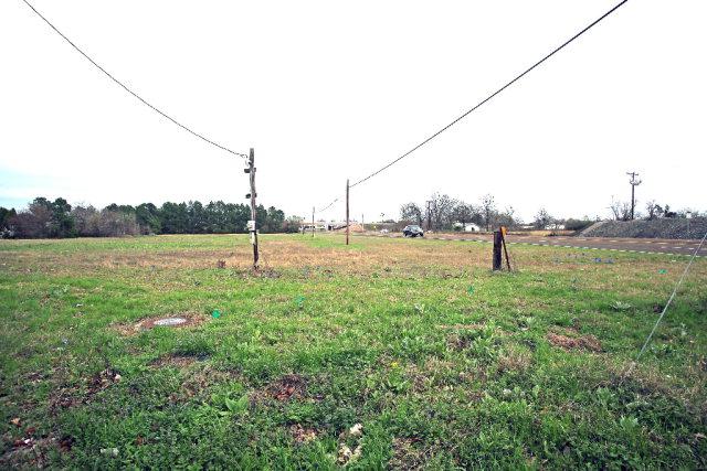 2315 State Hwy 31 East - Photo 1