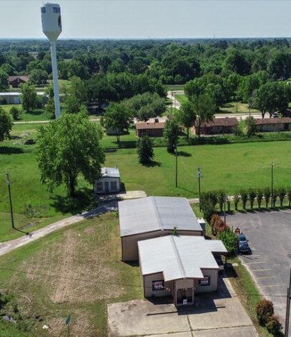 210 E Hwy 31 - Photo 1