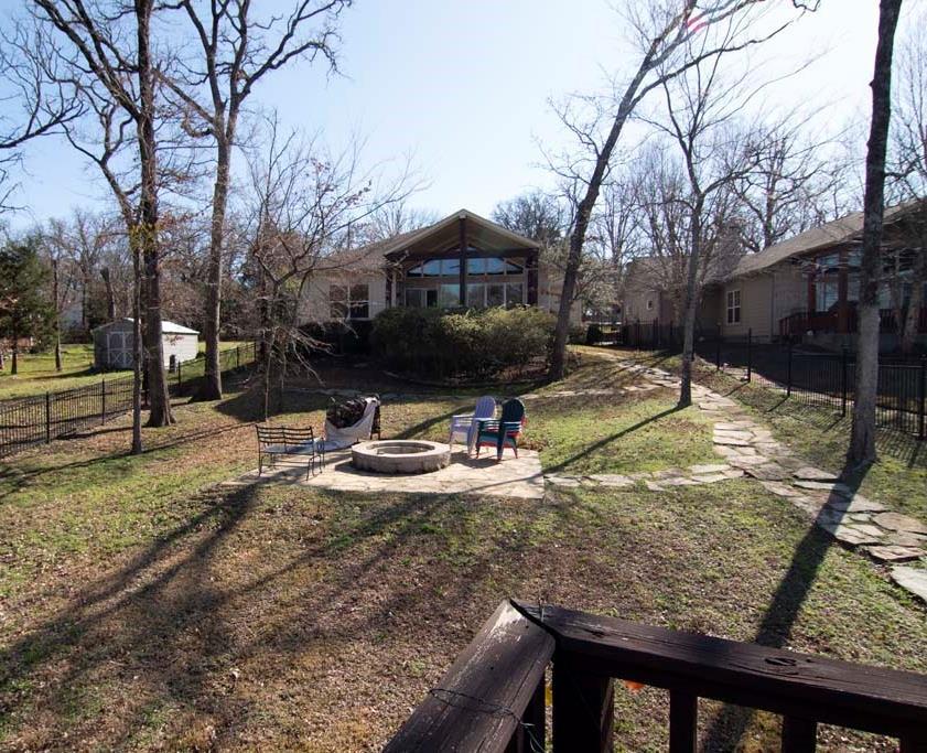 240 Commander Drive - Photo 1