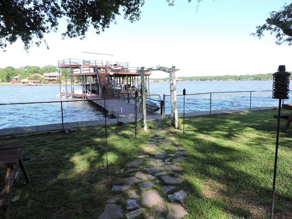 111 Douglas - Photo 1