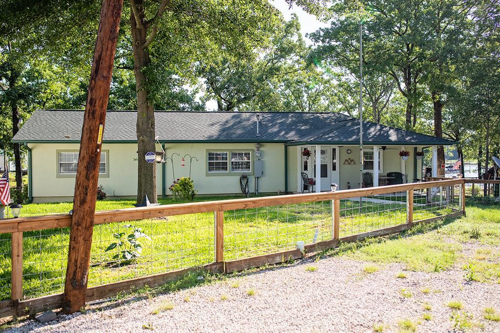 160 Red Bluff Loop - Photo 1