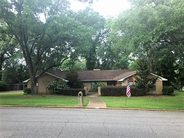 215 Guadalupe Drive - Photo 1