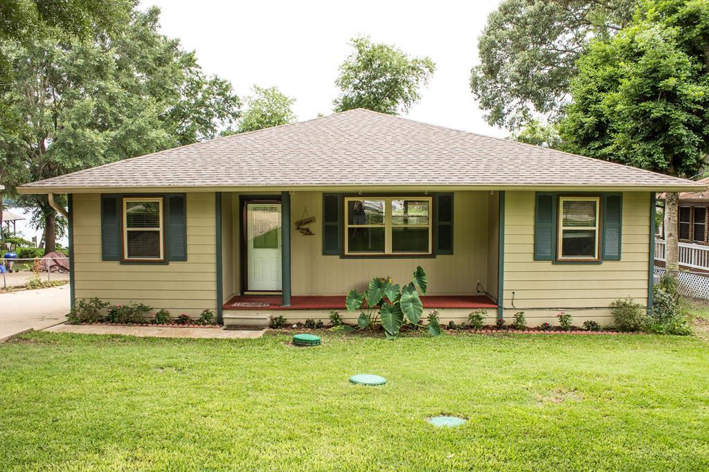 1063 Callender Lake - Photo 1