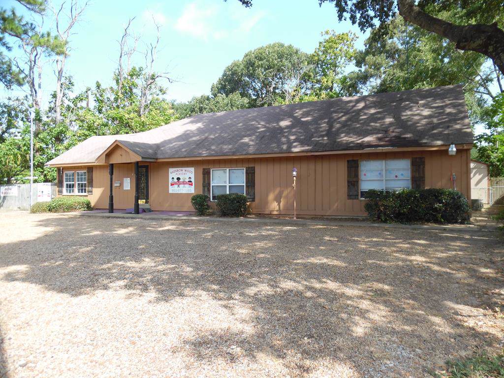 206 W Cayuga Dr - Photo 1