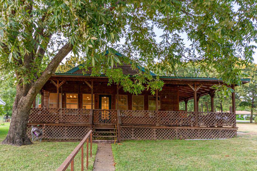 133 Autumnwood Trail - Photo 1