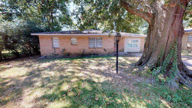 103 Rosedale - Photo 1