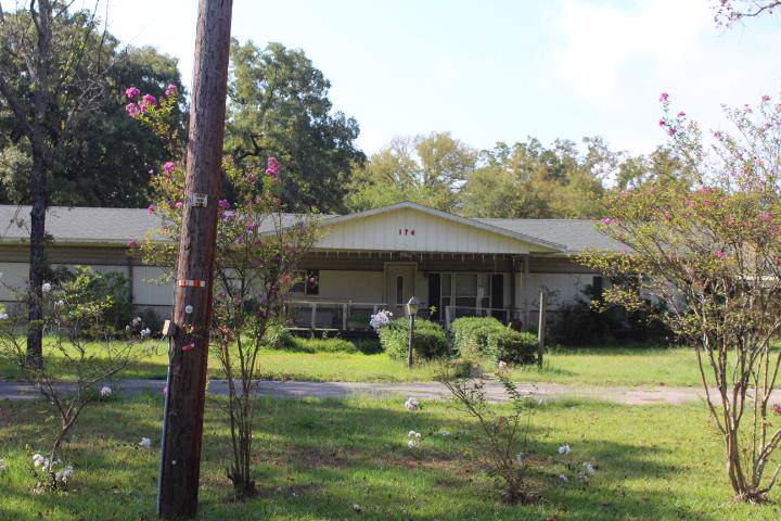 174 Albany Drive - Photo 1