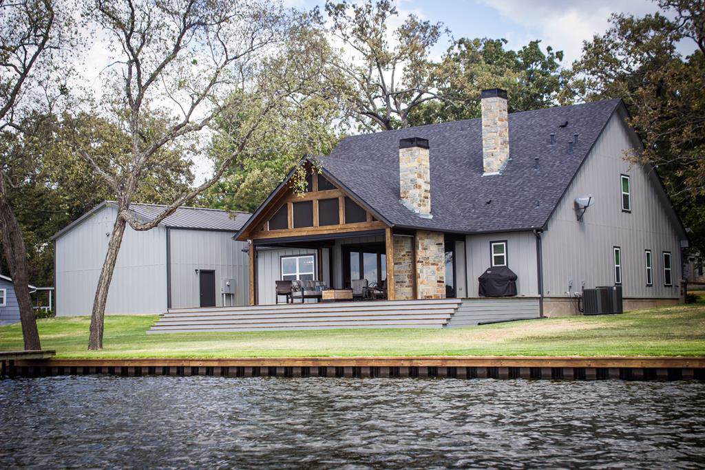 661 Callender Lake Drive - Photo 1 661 Callender Lake Drive - Photo 1