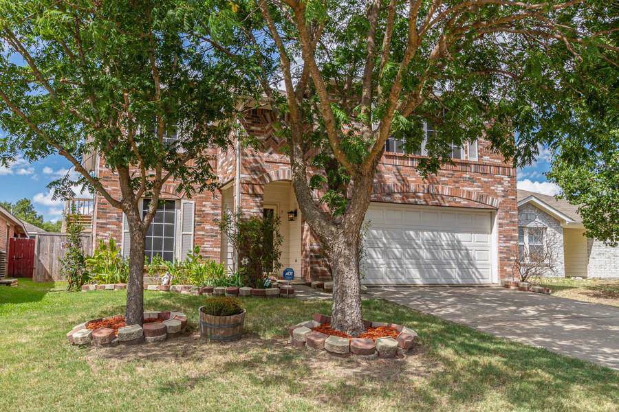 1005 Chelsea Ln - Photo 1