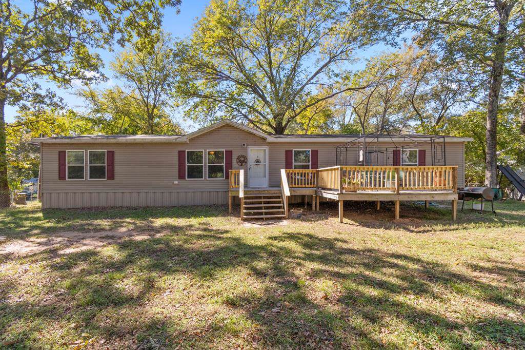 183 Bay Drive - Photo 1