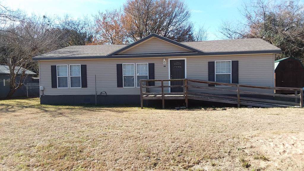 303 Whispering Trail - Photo 1