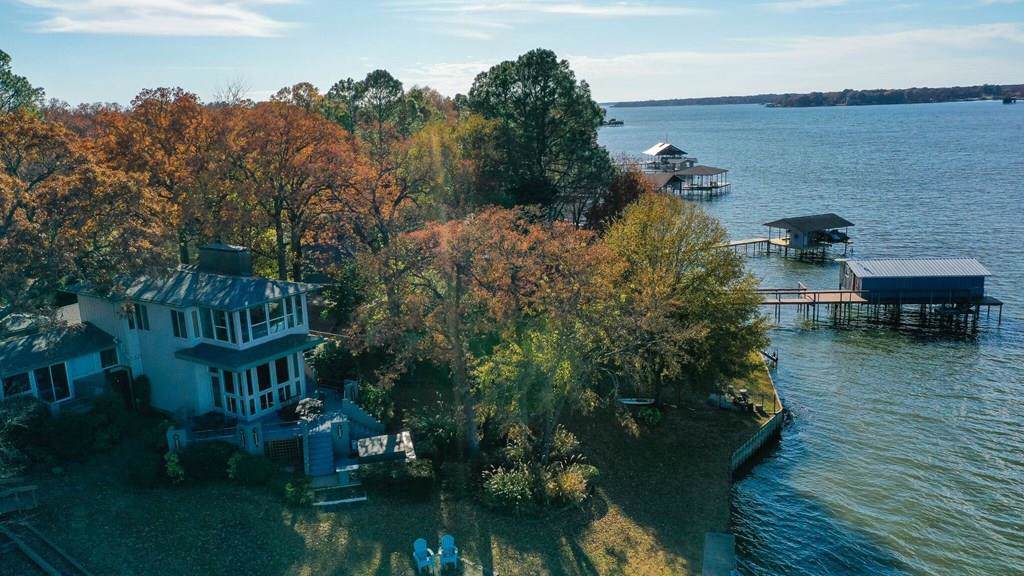 120 Shoreline Drive - Photo 1