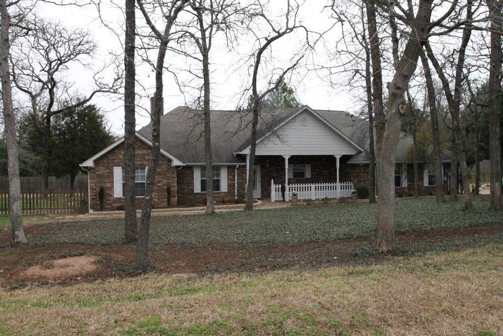 1210 Oak Tree Drive - Photo 1