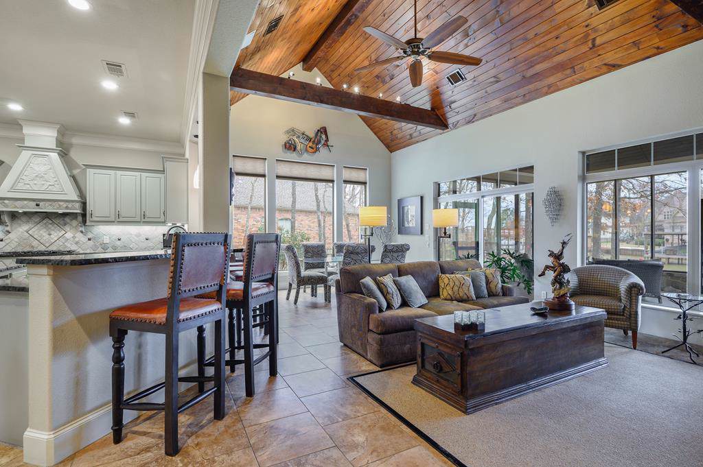 106 Carmel Place - Photo 1