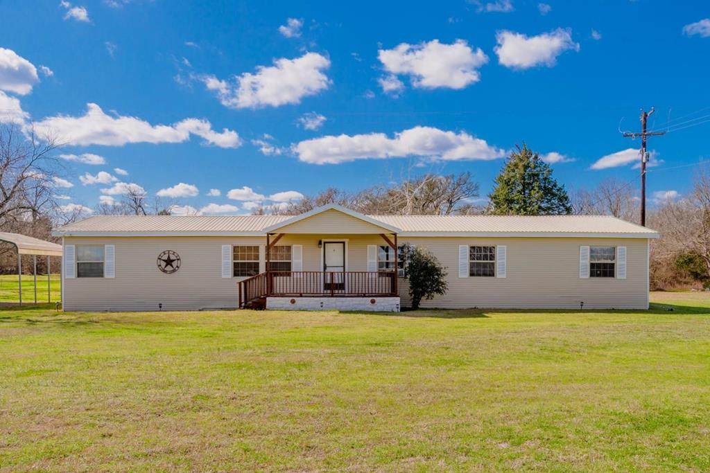 2711 Fm 637 - Photo 1