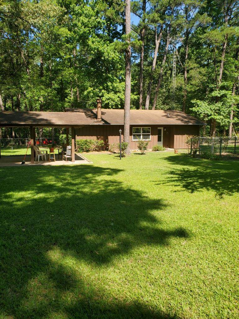 816 Oak Meadow - Photo 1