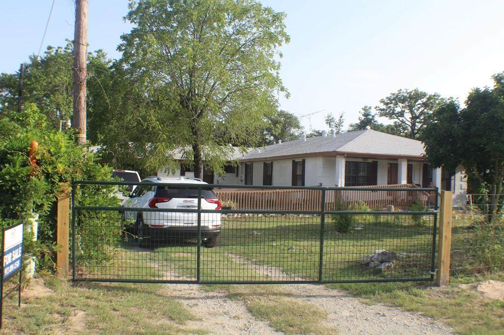 6764 Fm 317 - Photo 1