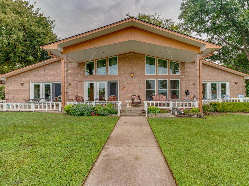 138 Spanish Trail - Photo 1
