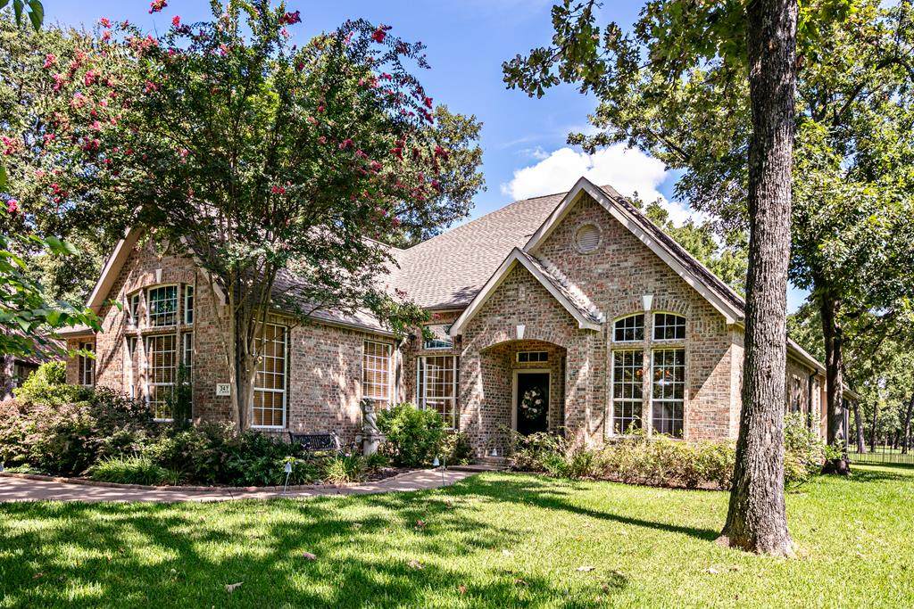 347 Saint Andrews Drive - Photo 1