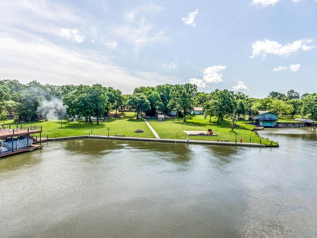 2808 Lynn Dell Drive - Photo 1